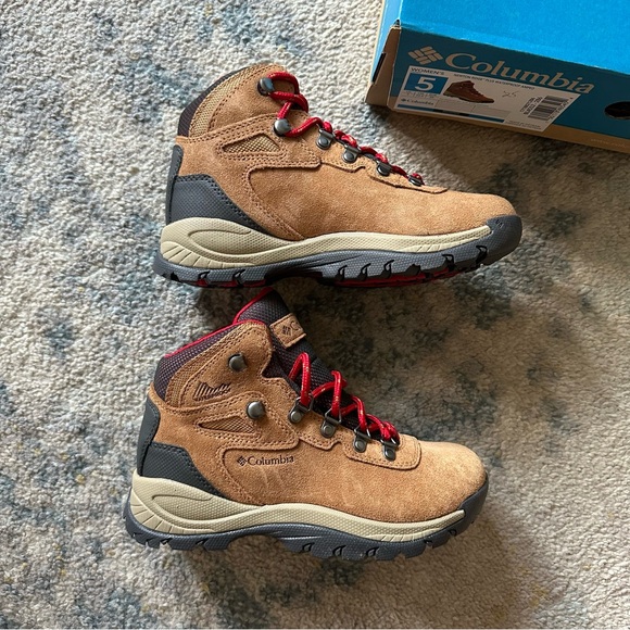 Columbia Newton Ridge Plus II Boots Sze 5 - Picture 2 of 5